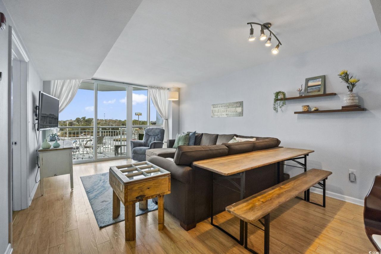 2100 Sea Mountain Hwy. Photo 16