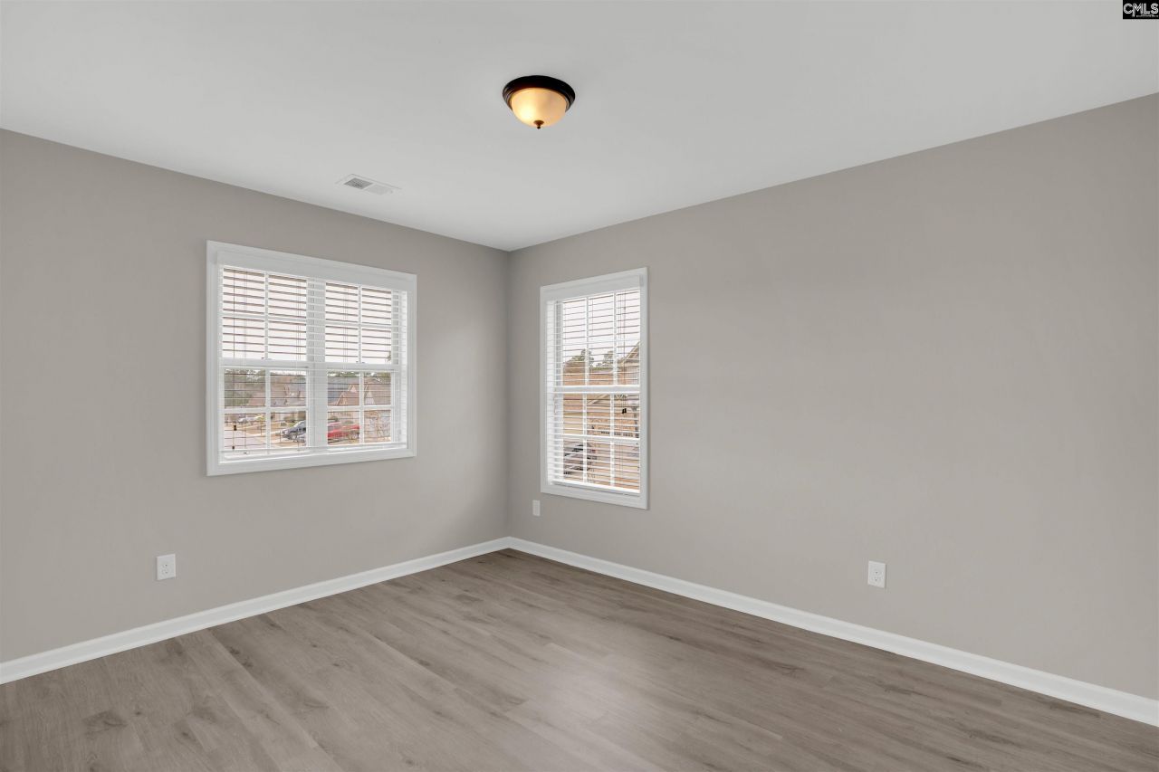 324 Emanuel Creek Drive Photo 25