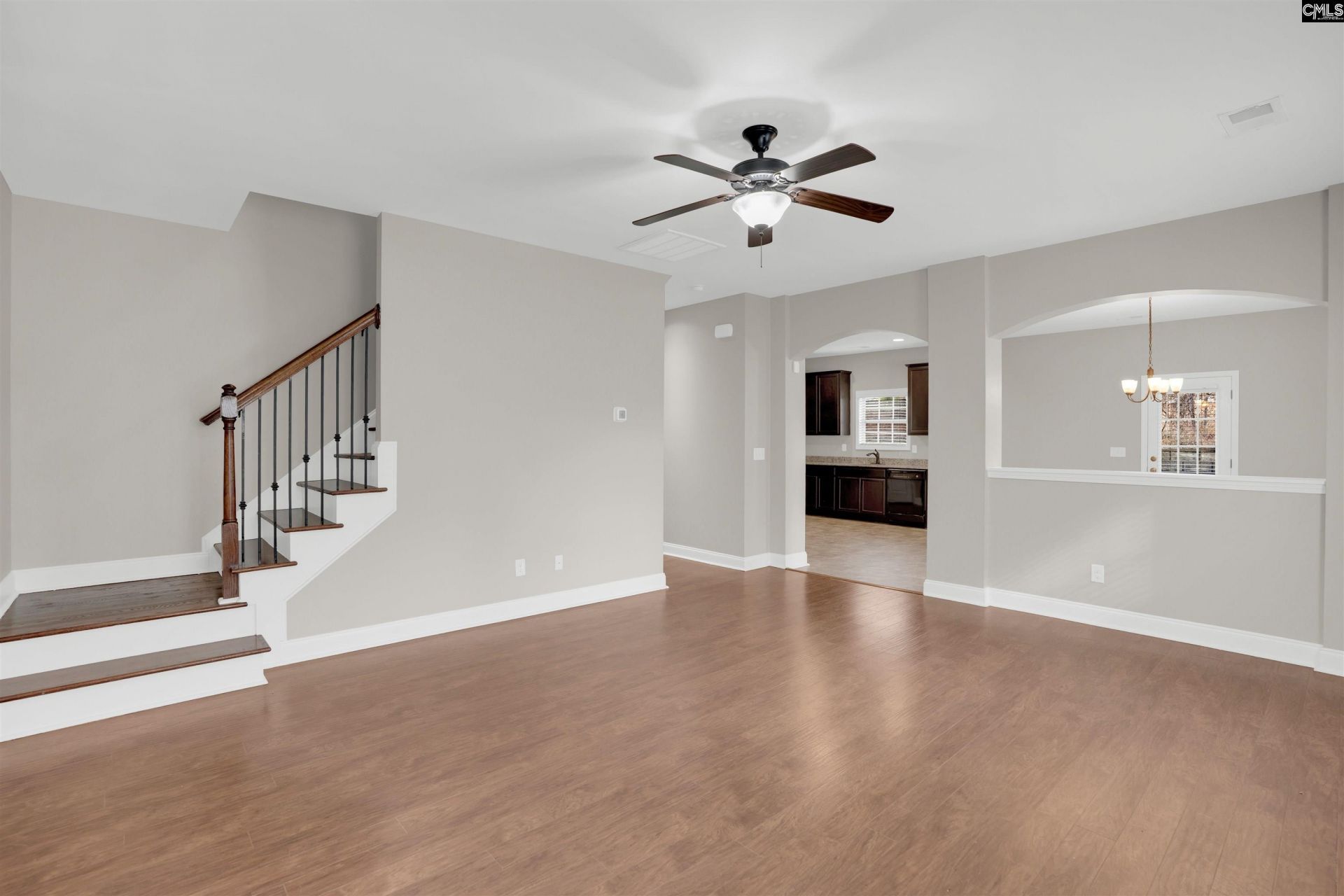 324 Emanuel Creek Drive Photo 5