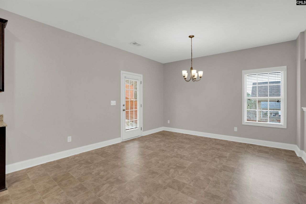 324 Emanuel Creek Drive Photo 6