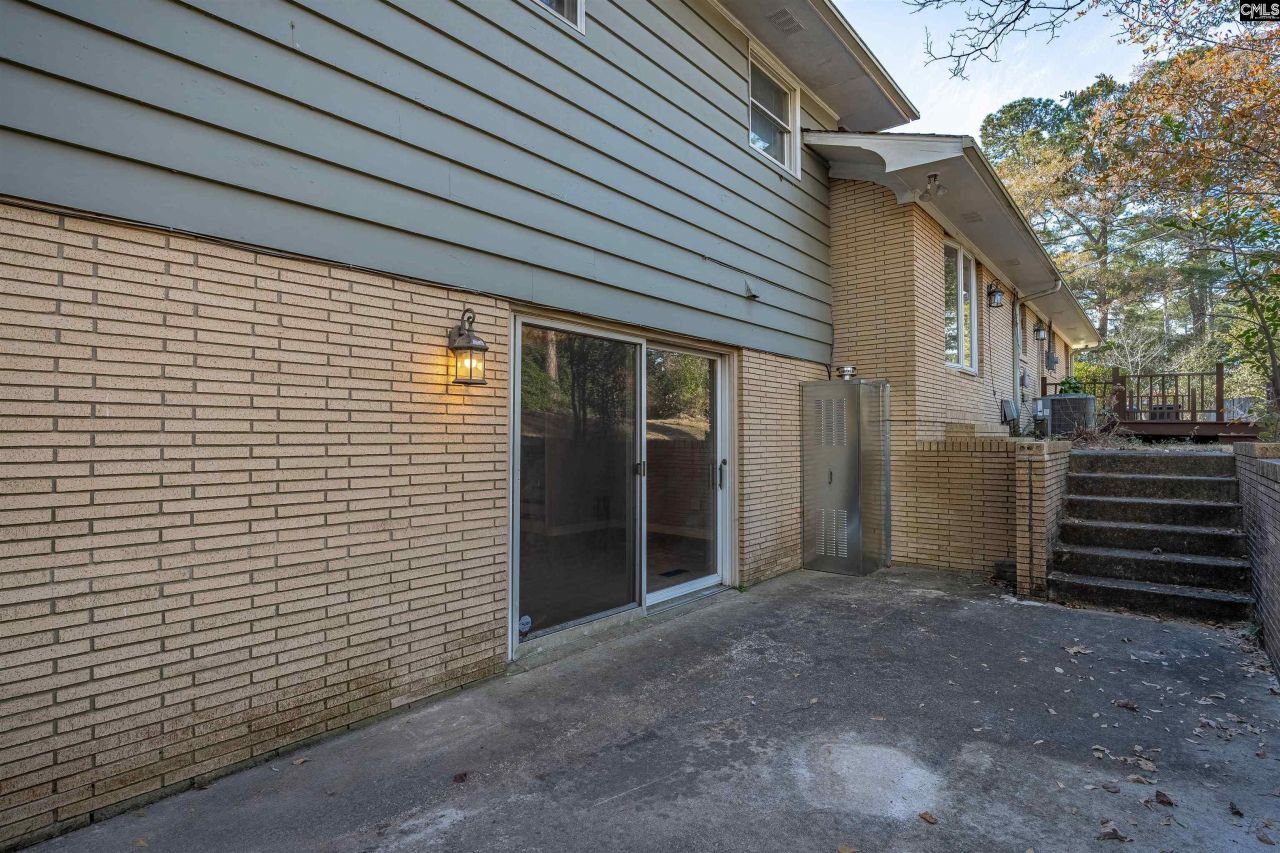 15 Mosswood Road  Photo 35