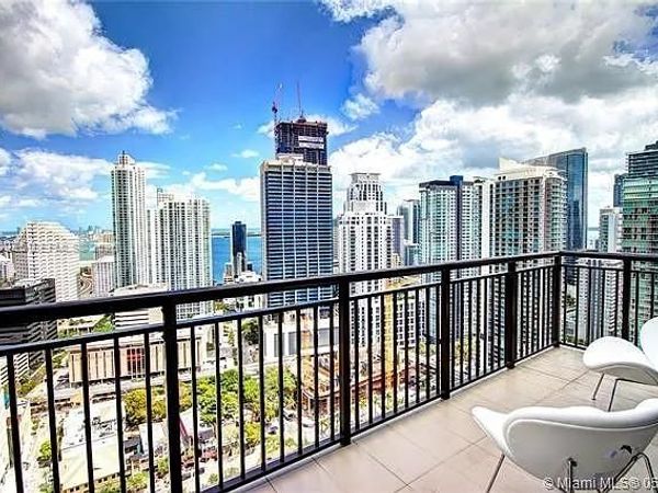 999 SW 1st Ave, Unit UPH12, Miami, FL 33130