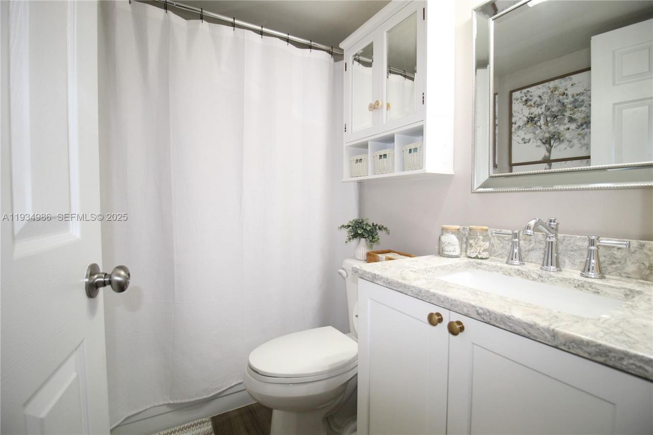 7370 S Ocean Dr, Unit 715, Jensen Beach, FL 34957 Photo