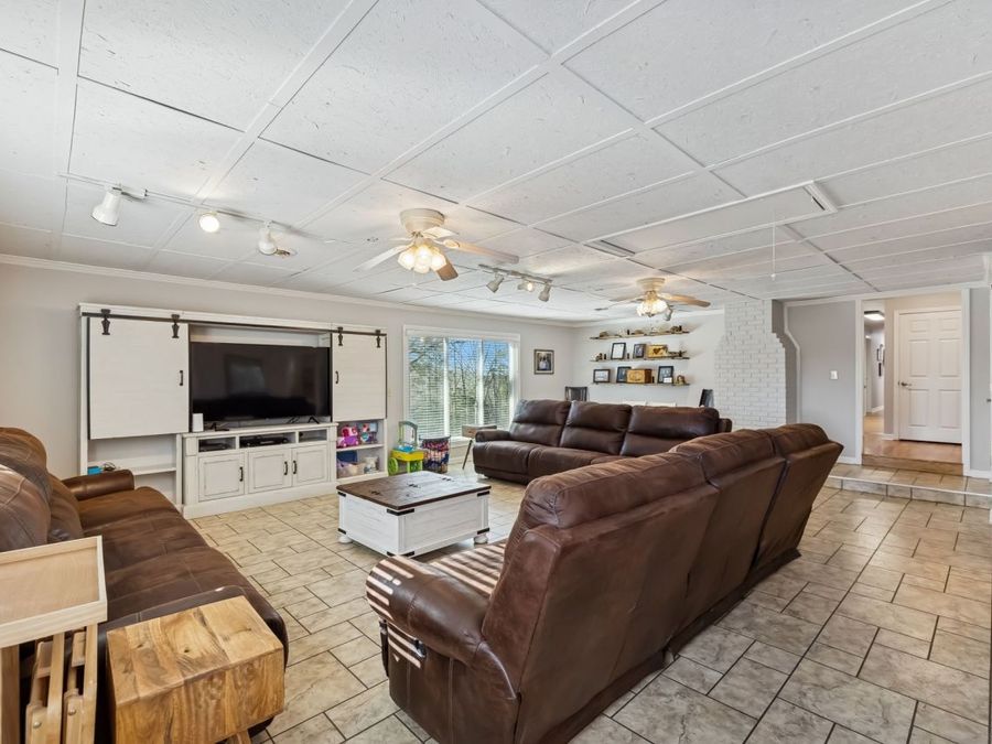 Property Image 59