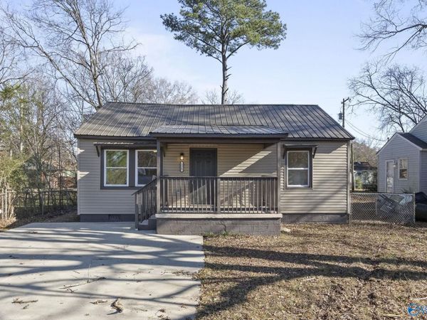 220 8th Avenue NW, Decatur, AL 35601