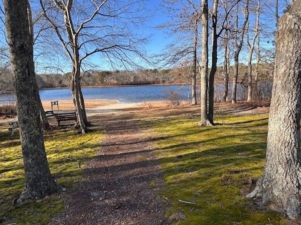 11 Makepeace Lane, Yarmouth, MA 02673