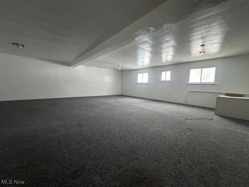5421 Pearl Road, Parma, OH 44129 Photo 17