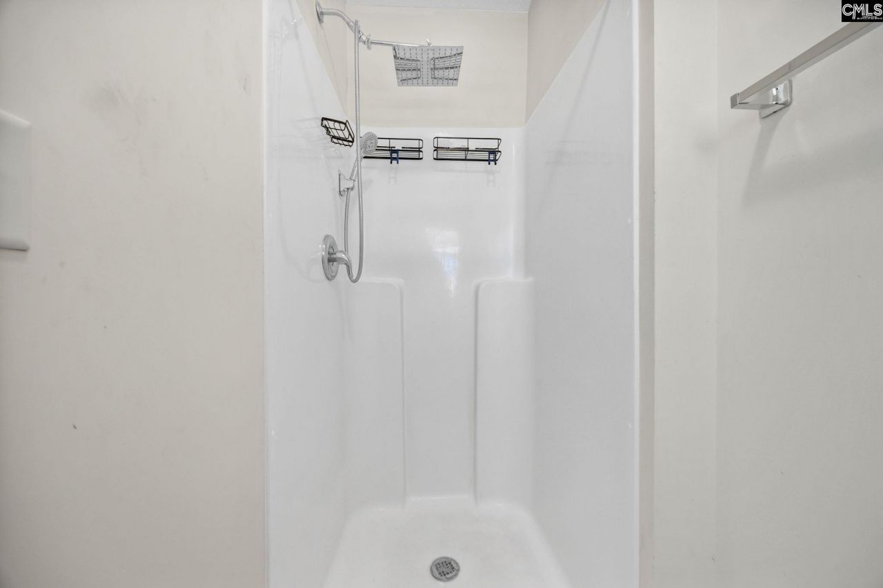 25 Raindance Lane  Photo 20