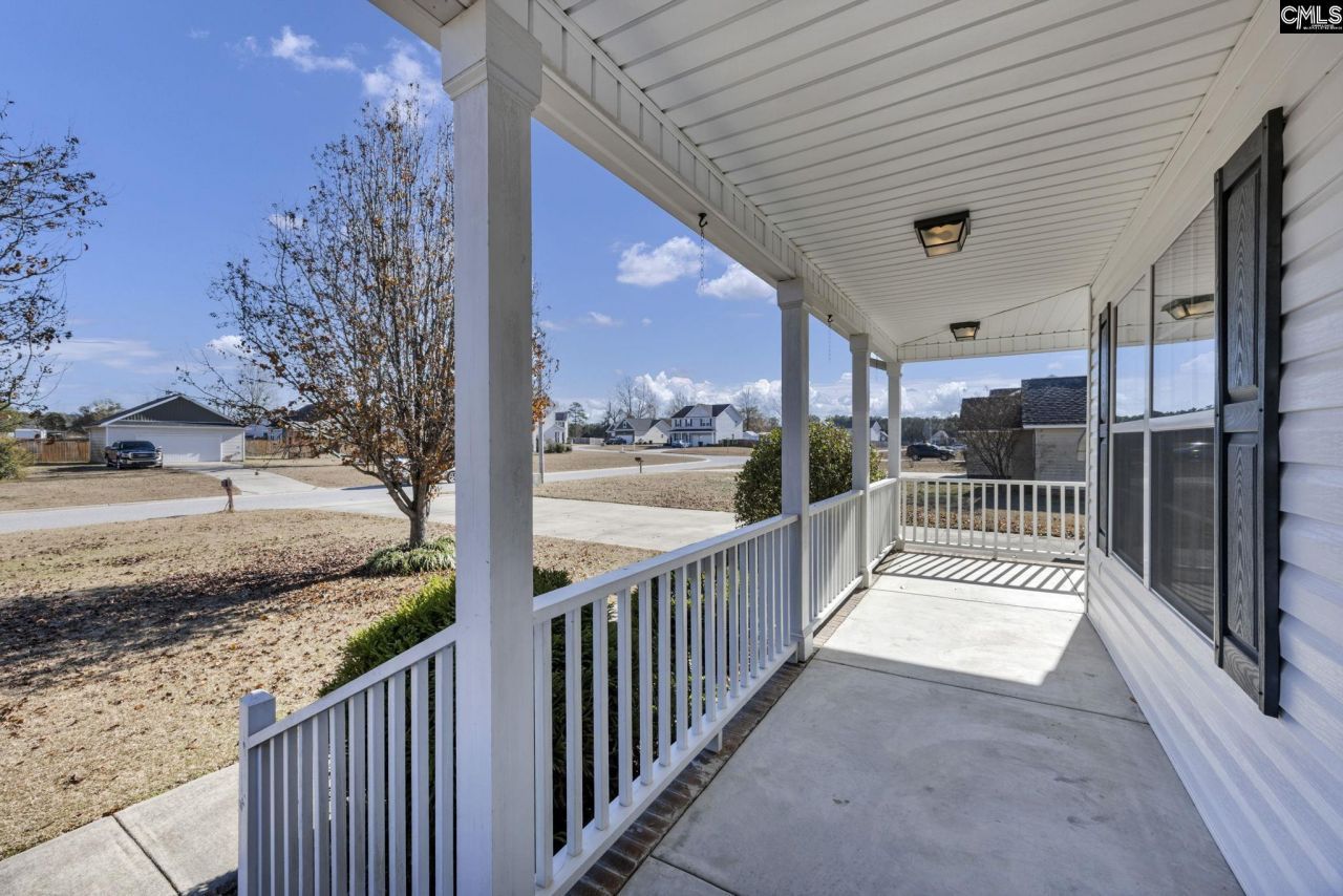 25 Raindance Lane  Photo 4