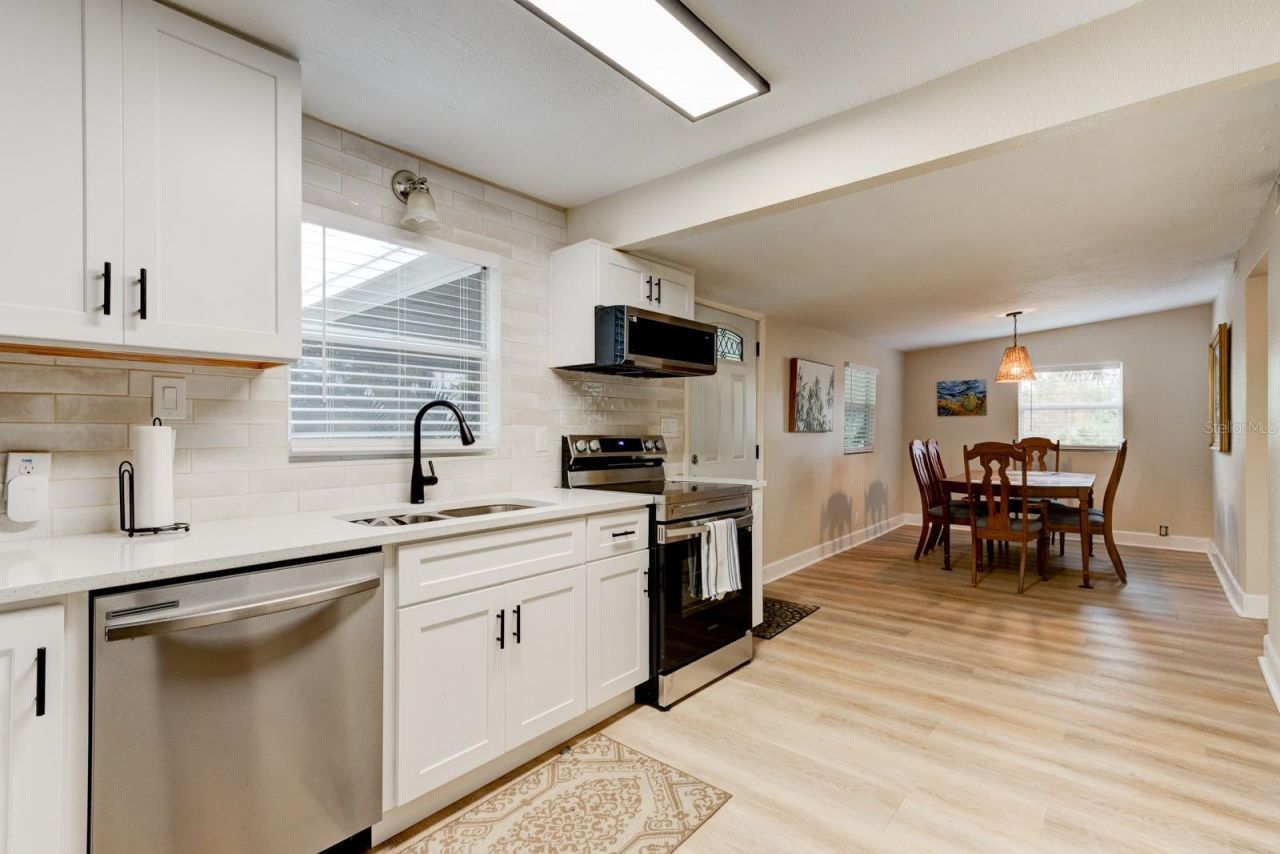 388 N Glencoe Road, New Smyrna Beach, FL 32168 Photo