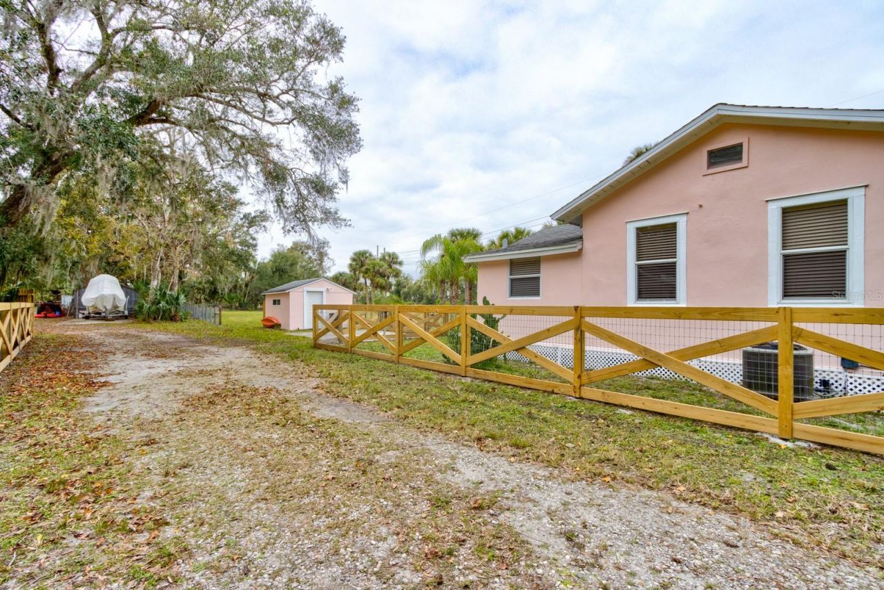 388 N Glencoe Road, New Smyrna Beach, FL 32168 Photo