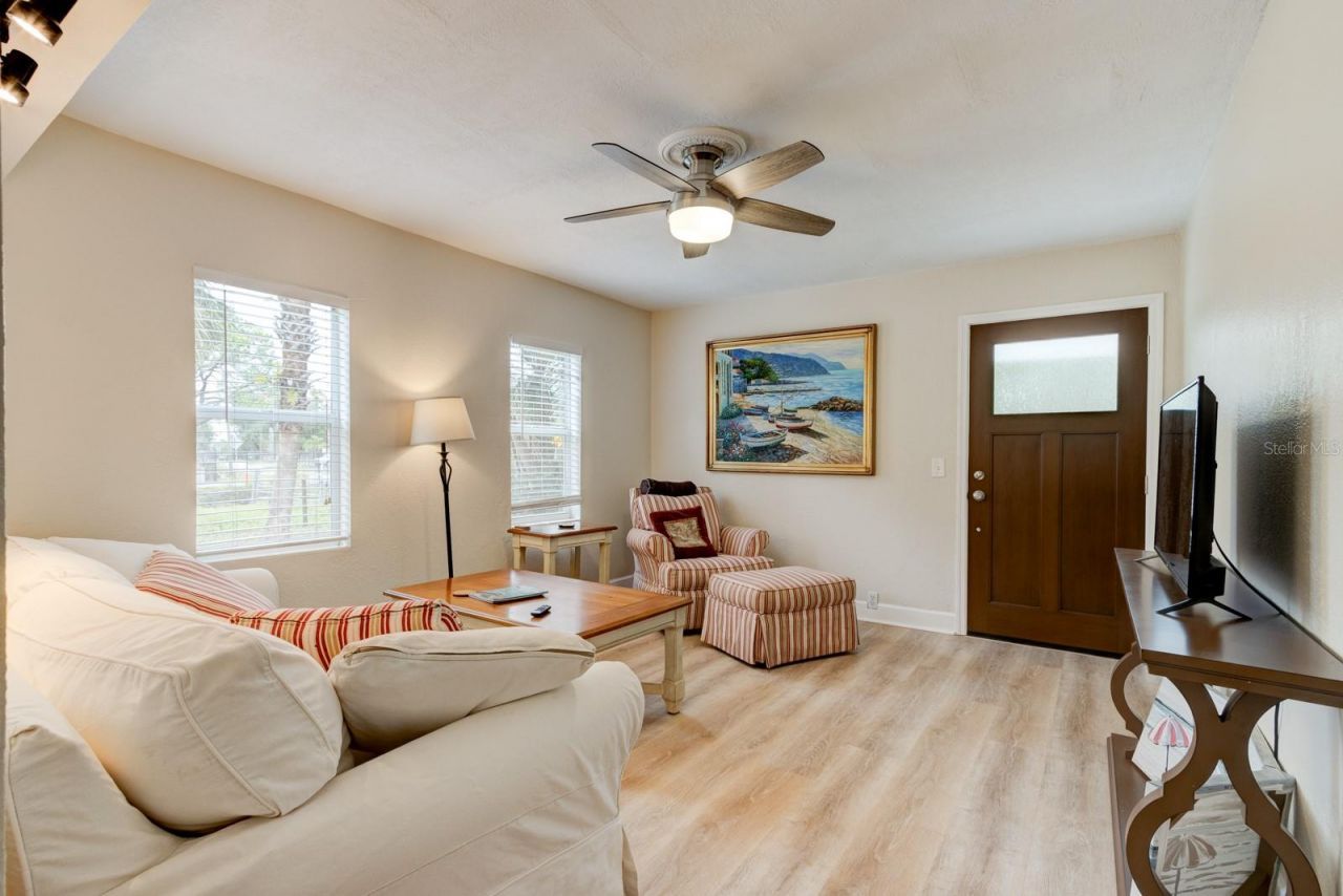 388 N Glencoe Road, New Smyrna Beach, FL 32168 Photo