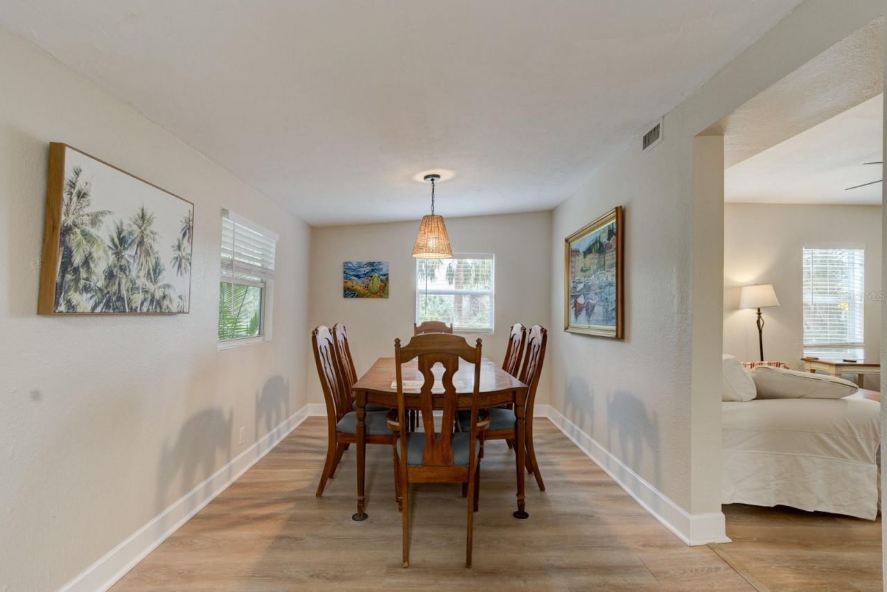388 N Glencoe Road, New Smyrna Beach, FL 32168 Photo