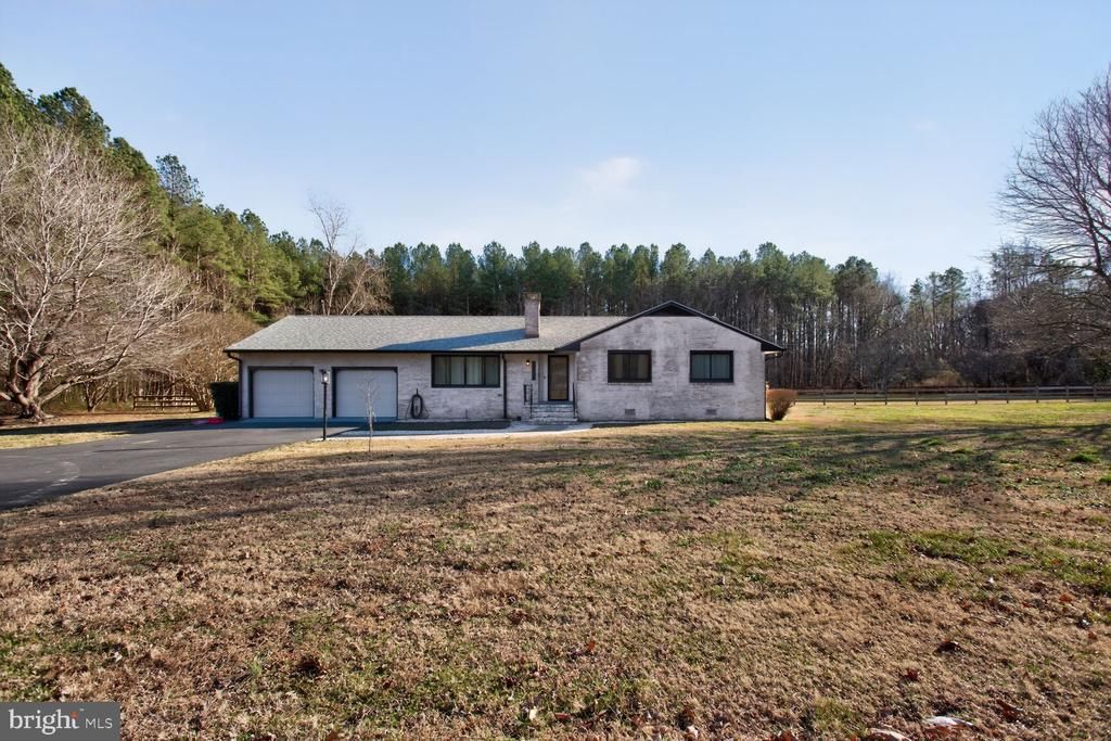10160 Dahlgren Road, King George, VA 22485 Main Photo
