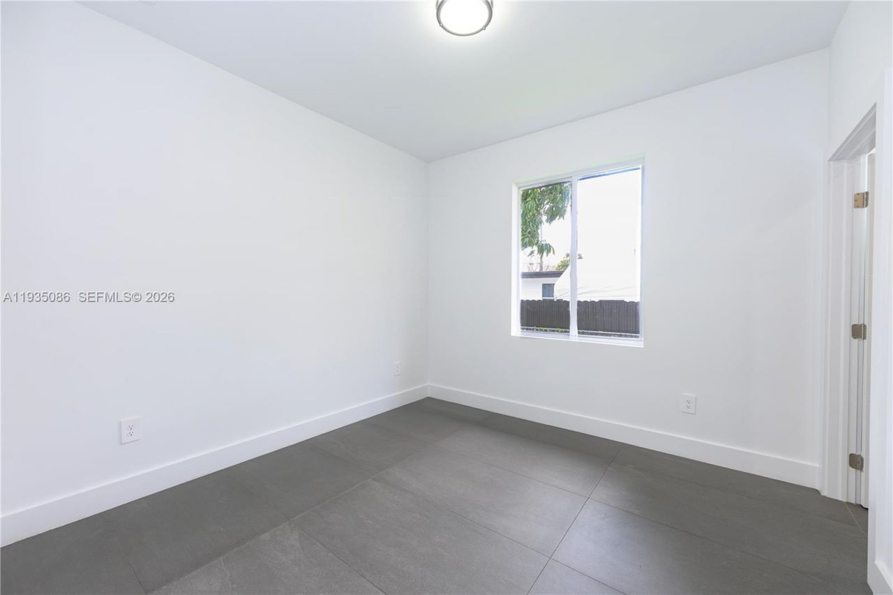 1866 NW 91st St, Unit 1866, Miami, FL 33147 Photo