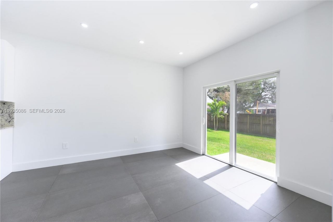 1866 NW 91st St, Unit 1866, Miami, FL 33147 Photo