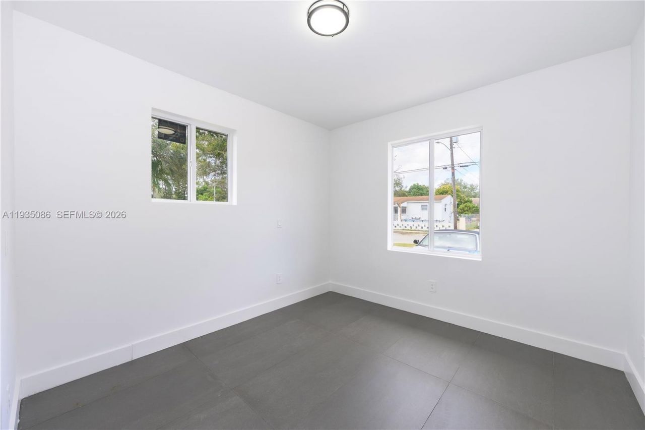 1866 NW 91st St, Unit 1866, Miami, FL 33147 Photo