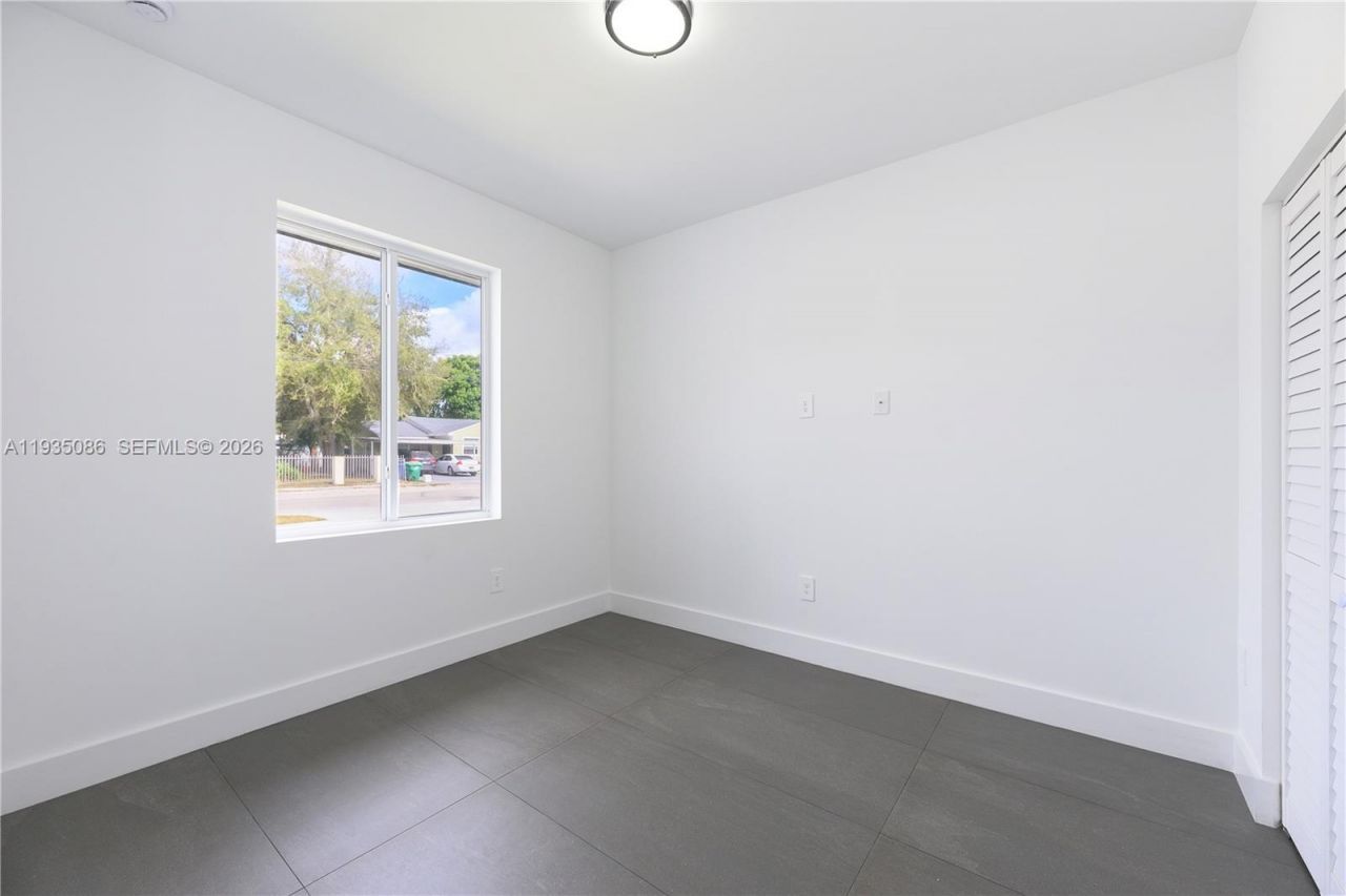 1866 NW 91st St, Unit 1866, Miami, FL 33147 Photo