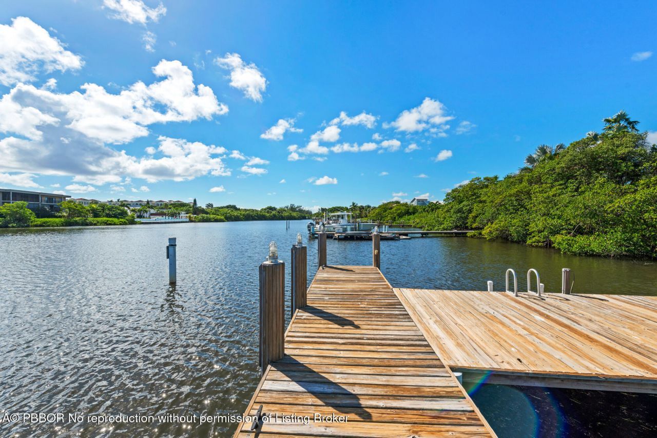 602 N Atlantic Drive, Lantana, FL 33462 Photo