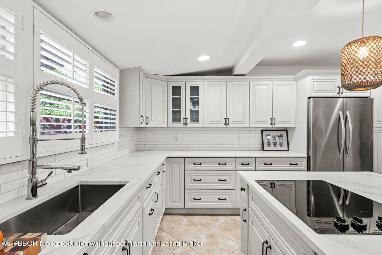 602 N Atlantic Drive, Lantana, FL 33462 Photo