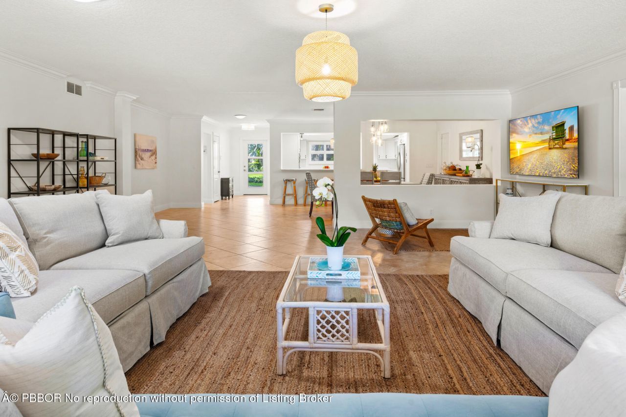 602 N Atlantic Drive, Lantana, FL 33462 Photo