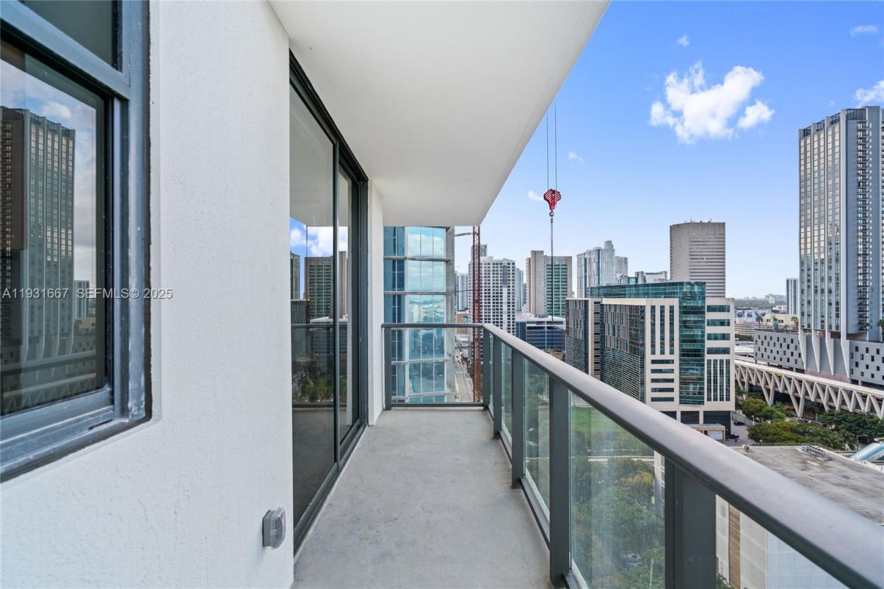 11 NE 6th St, Unit 2101, Miami, FL 33132 Photo