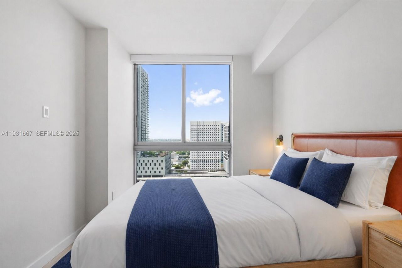 11 NE 6th St, Unit 2101, Miami, FL 33132 Photo