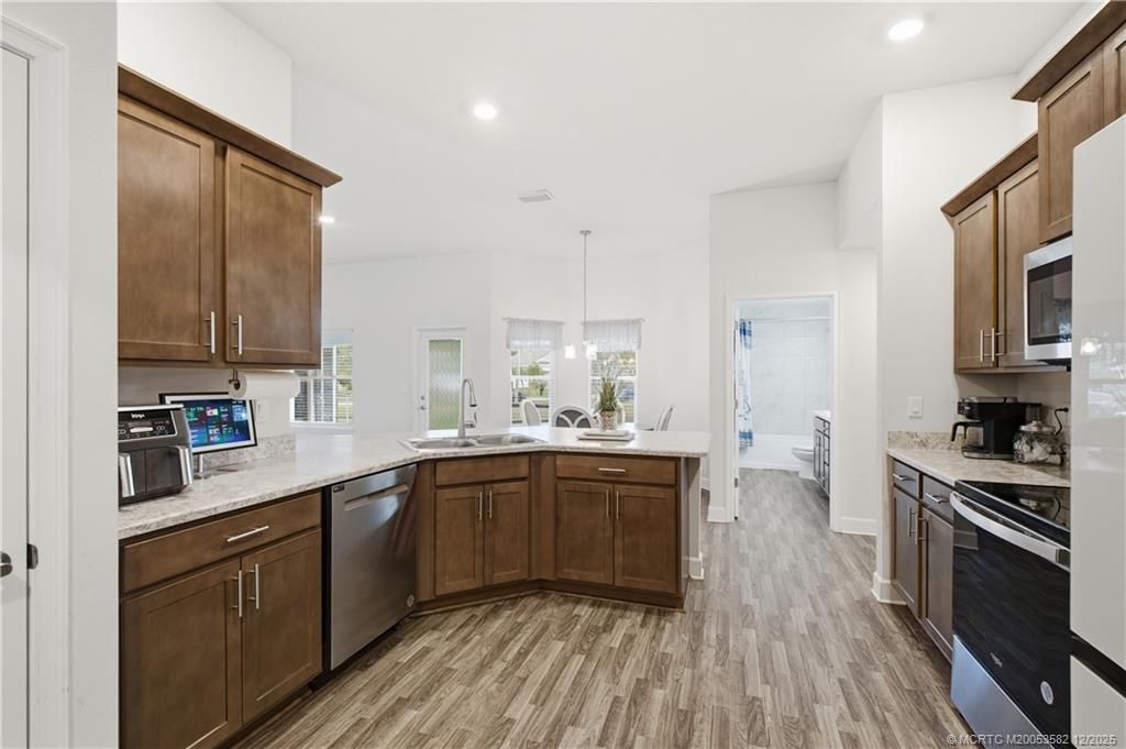 5238 NW Reba Circle, Port Saint Lucie, FL 34986 Photo