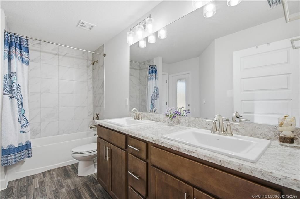 5238 NW Reba Circle, Port Saint Lucie, FL 34986 Photo