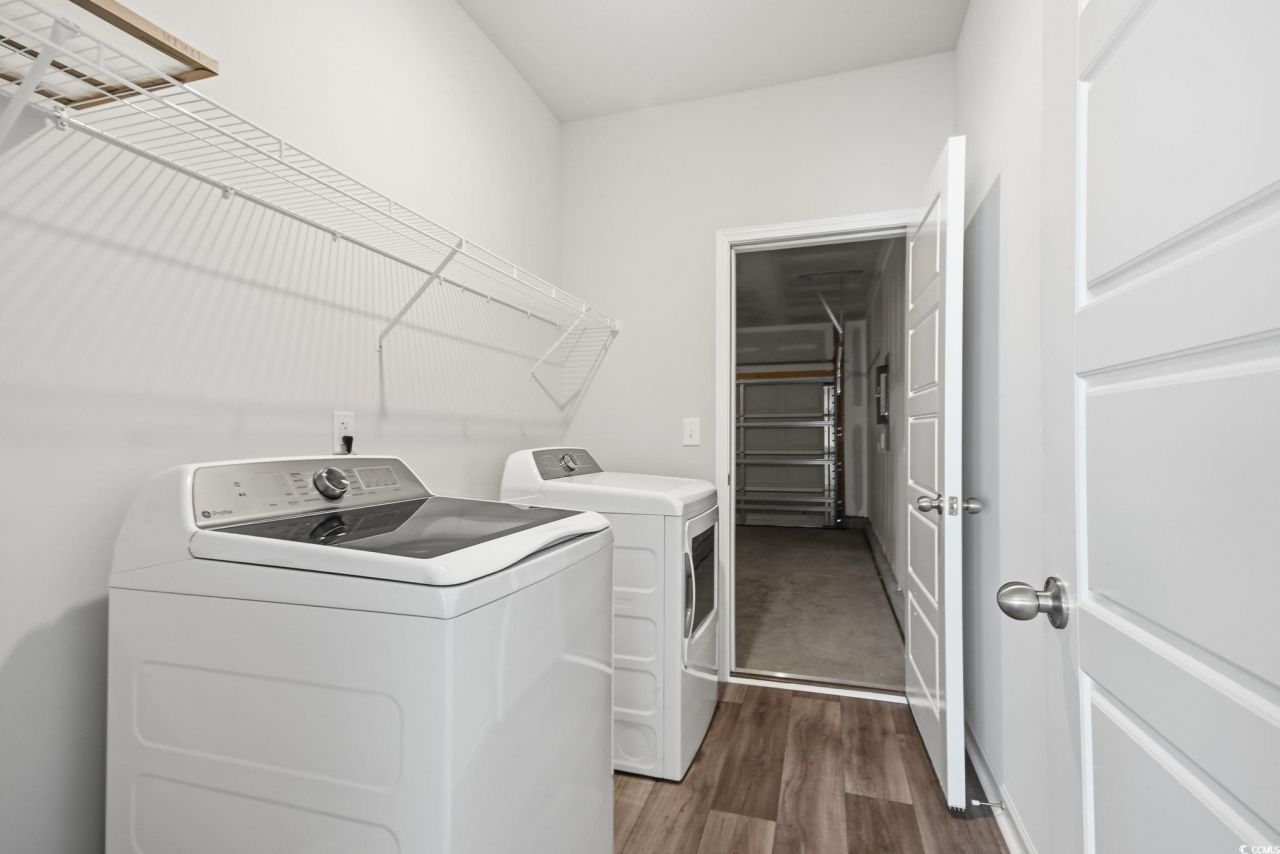 1121 Tibetan St. Photo 16