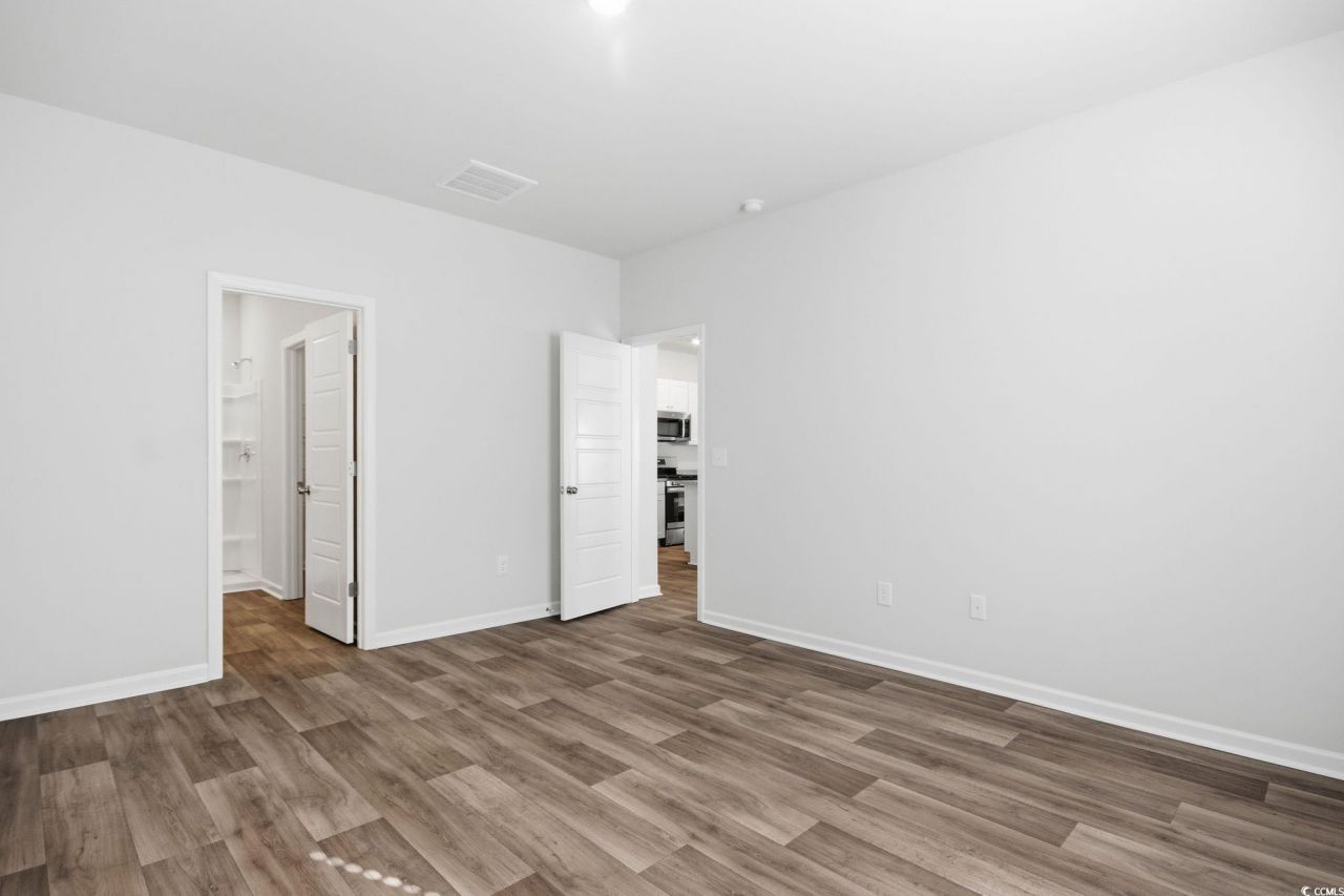 1121 Tibetan St. Photo 21