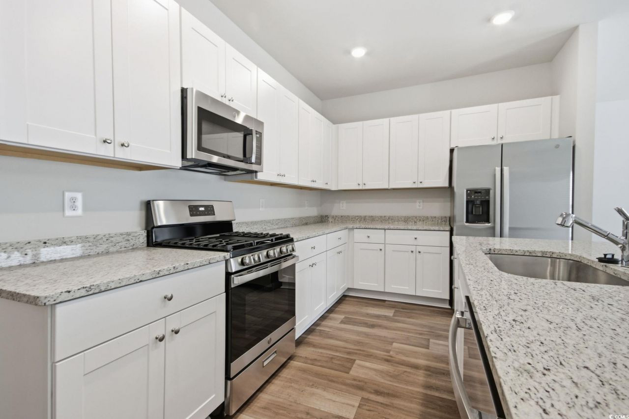 1121 Tibetan St. Photo 8