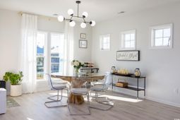 334 Splendor Circle photo 4