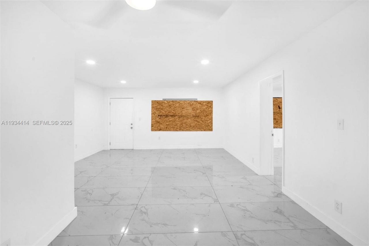 265 NW 135th , North Miami, FL 33168 Photo