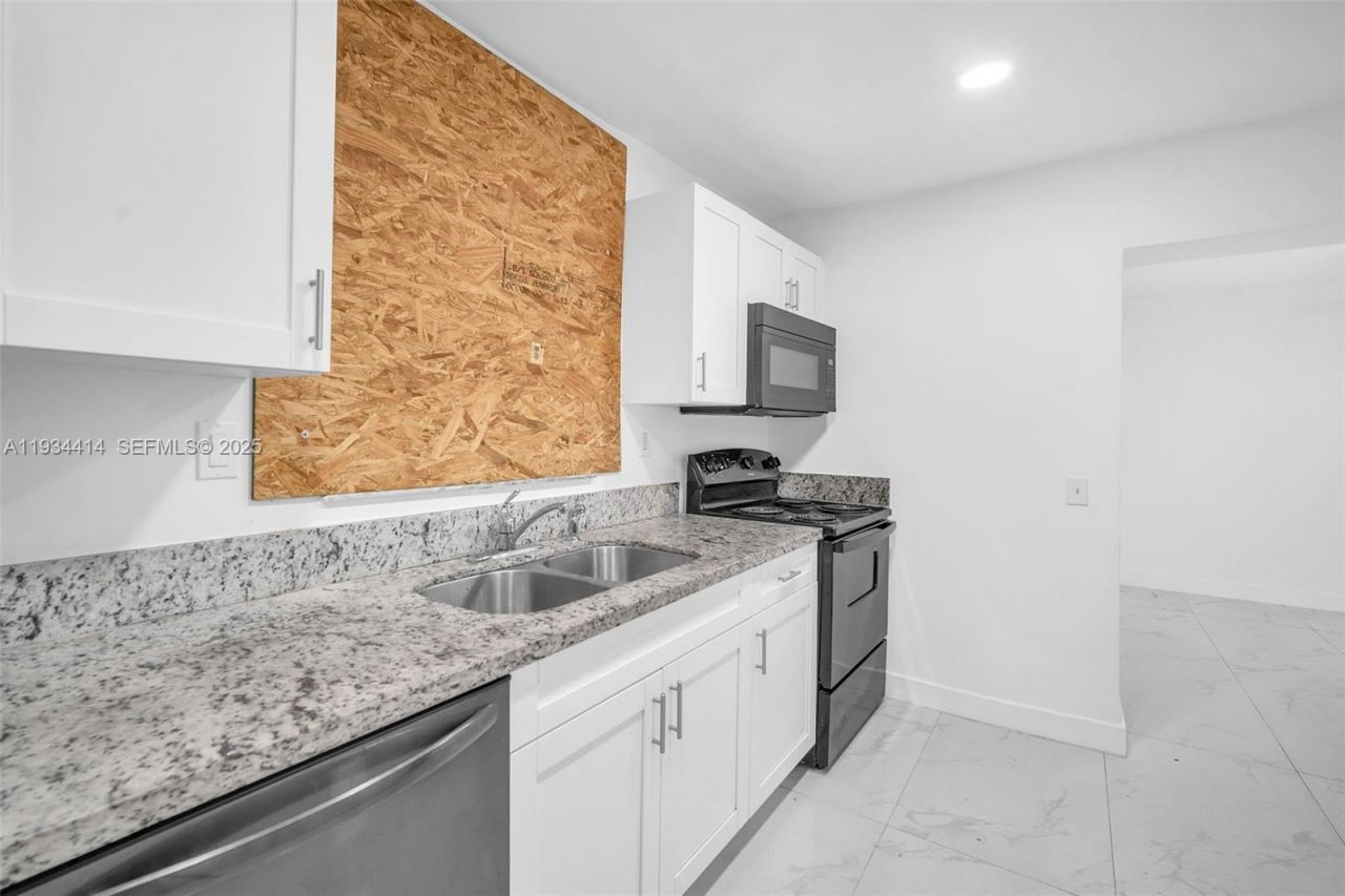 265 NW 135th , North Miami, FL 33168 Photo