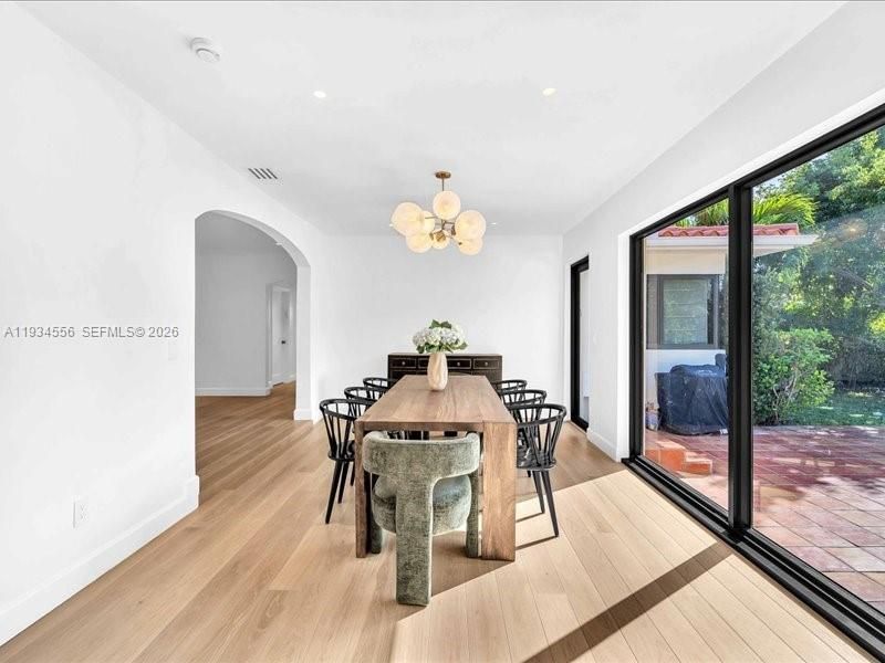 920 W 47th Ct, Miami Beach, FL 33140 Photo