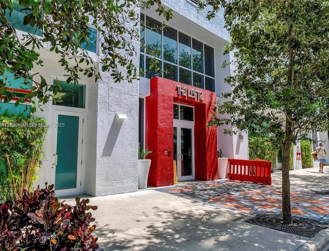 133 NE 2nd Ave, Unit 811, Miami, FL 33132 Photo