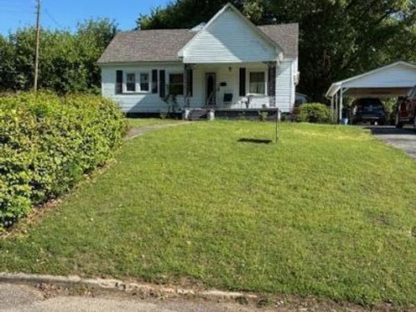 403 E College Street, Dyer, TN 38330