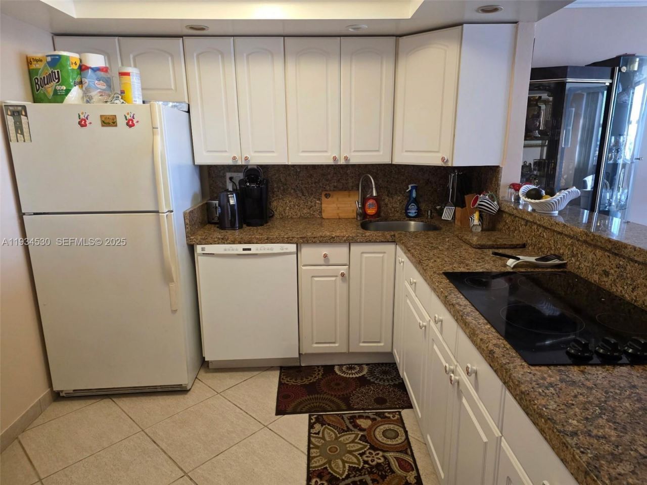 3180 S Ocean Dr, Unit 1617, Hallandale Beach, FL 33009 Photo