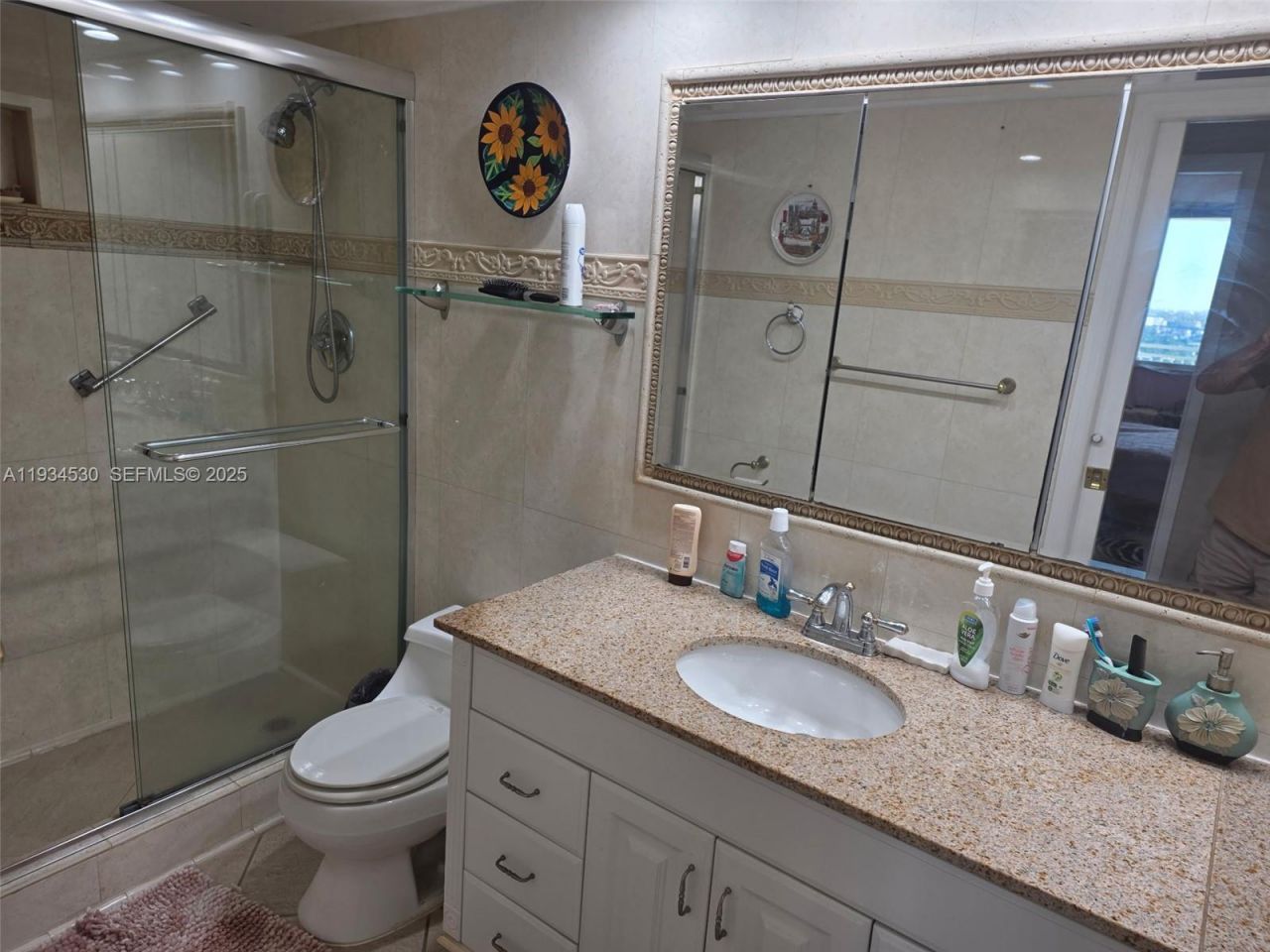 3180 S Ocean Dr, Unit 1617, Hallandale Beach, FL 33009 Photo
