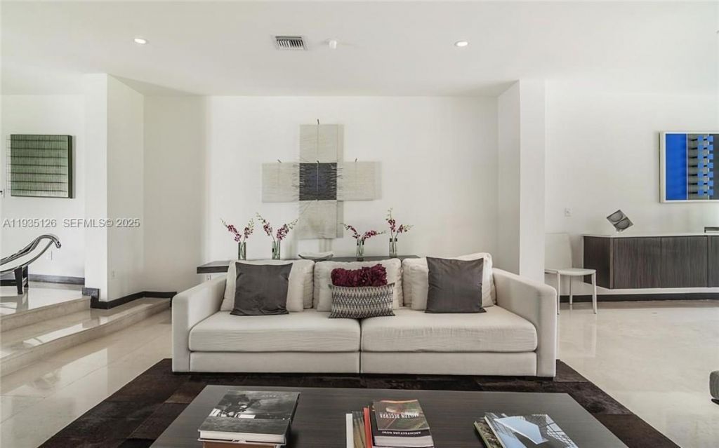 3020 Brickell Ave , Unit 3020, Miami, FL 33129 Photo