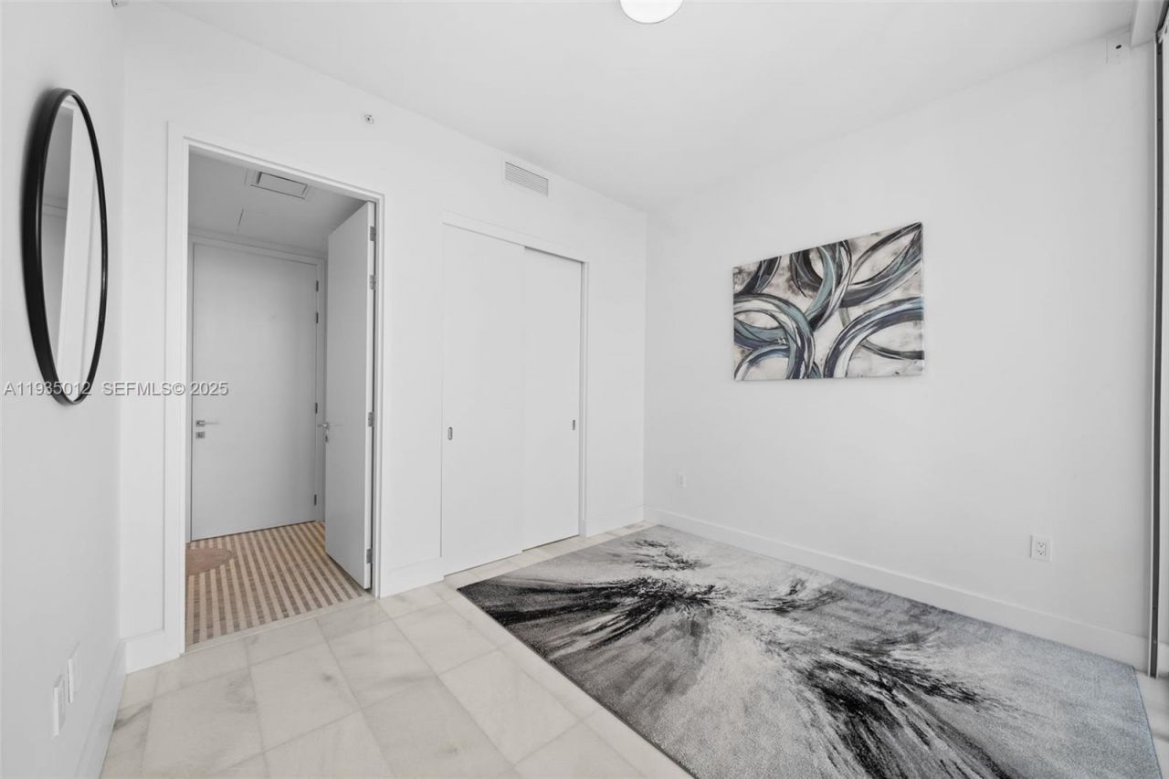 700 NE 26th Ter, Unit 4906, Miami, FL 33137 Photo