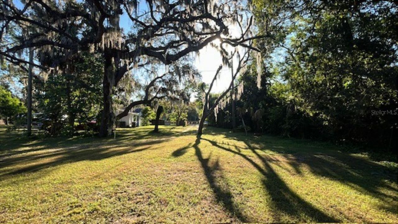 4806 N Falkenburg Road, Tampa, FL 33610 Photo