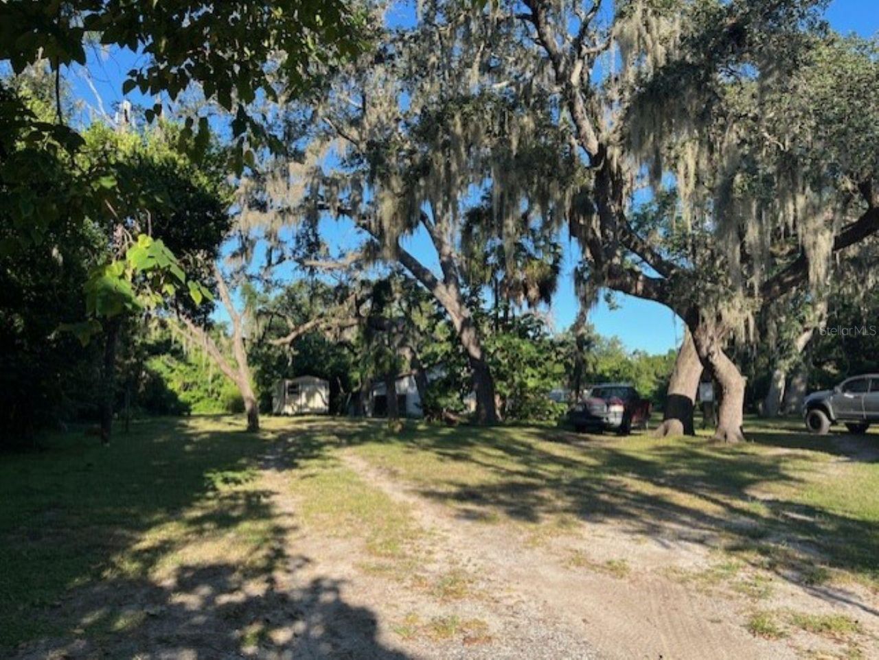 4806 N Falkenburg Road, Tampa, FL 33610 Photo