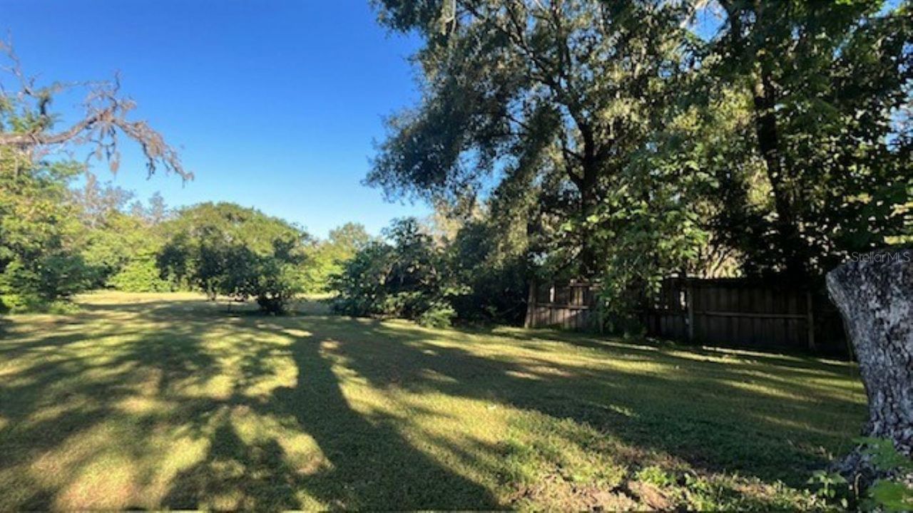 4806 N Falkenburg Road, Tampa, FL 33610 Photo