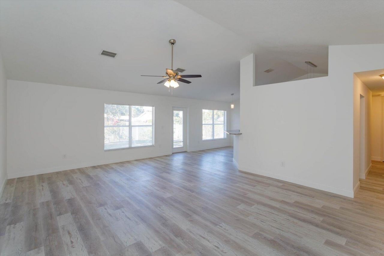 426 Ash Street, Sebastian, FL 32958 Photo