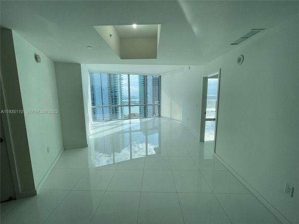 851 NE 1st Ave, Unit 3103, Miami, FL 33132