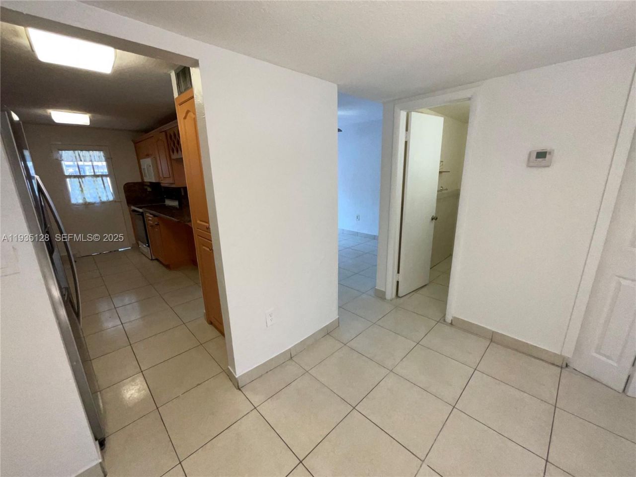 895 W 79th Pl, Hialeah, FL 33014 Photo