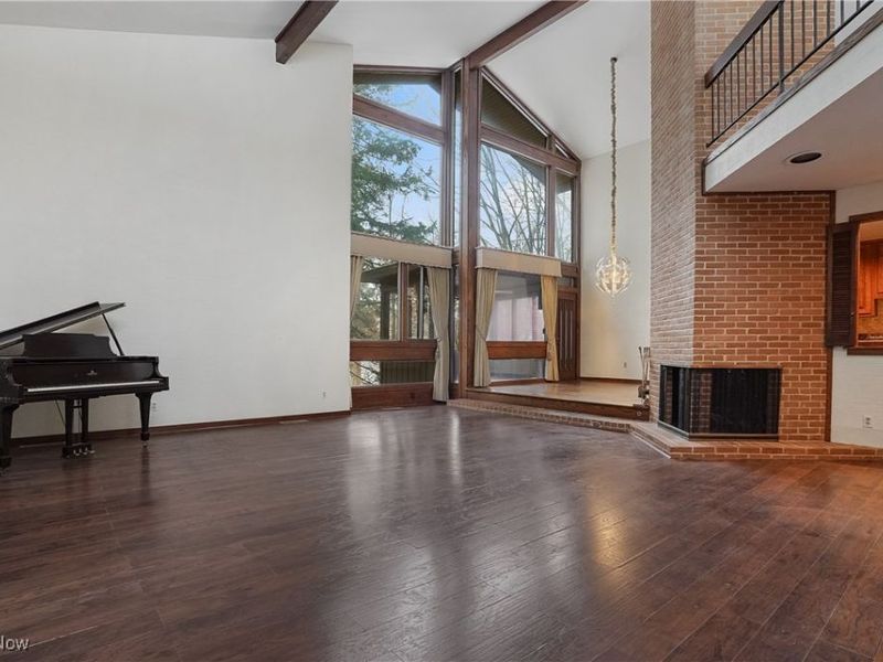 285 North Road NE, Howland, OH 44484 Photo 8