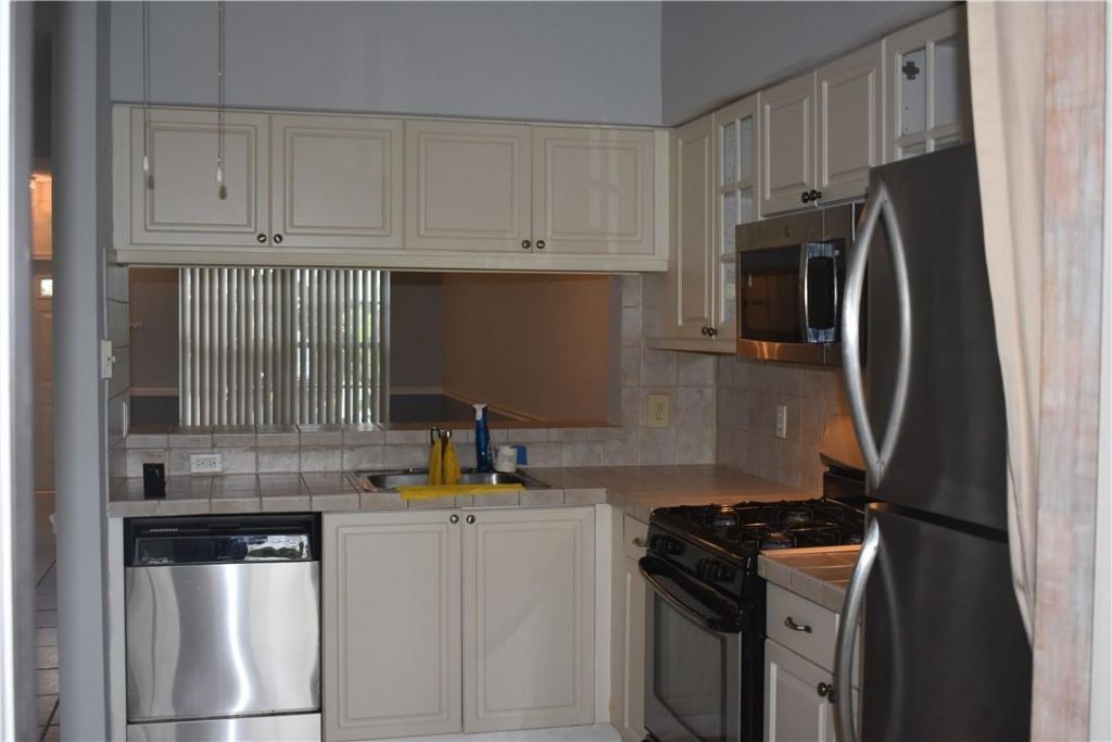 7890 Dixie Beach Circle, Tamarac, FL 33321 Photo